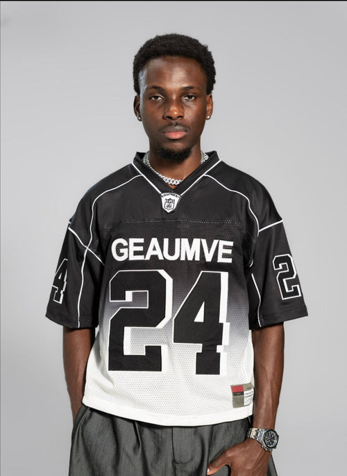 Jesus saves Short sleeve jersey